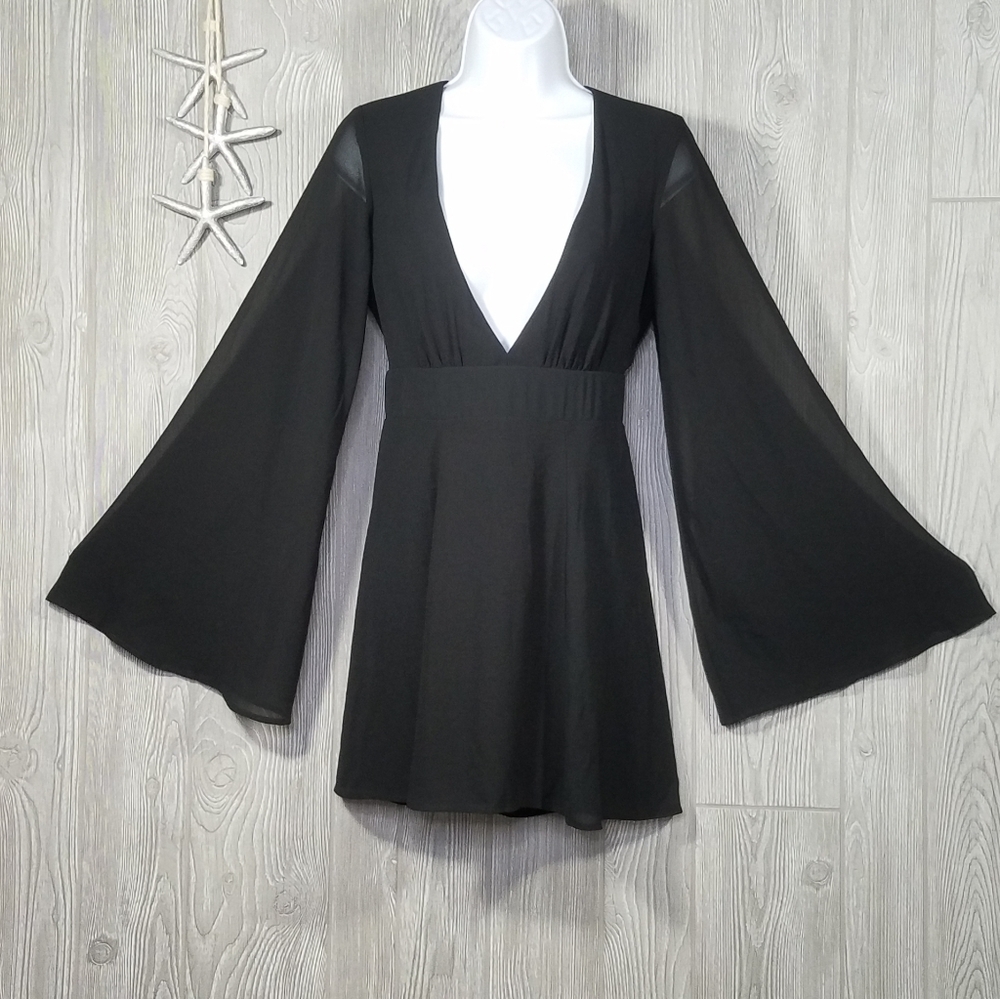 NWT Show Me Your MuMu Athena Mini Dress Black Size XS Keyhole Back Sexy